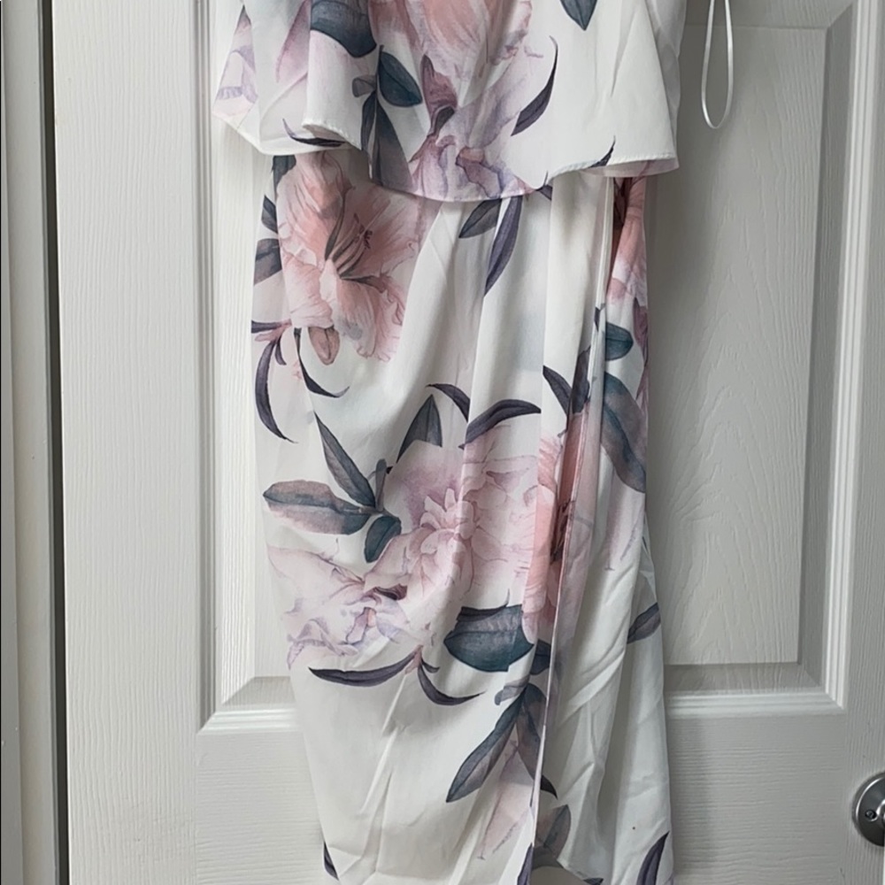Dress - Picture 3 of 3